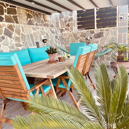 Iris Luxury House Apartment Agioi Deka  Ngoại thất bức ảnh
