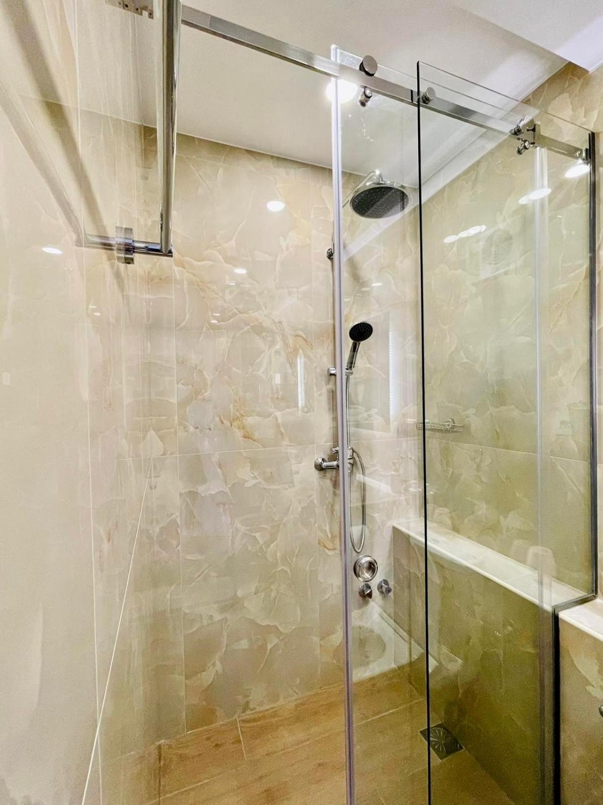 Iris Luxury House Apartment Agioi Deka  Ngoại thất bức ảnh